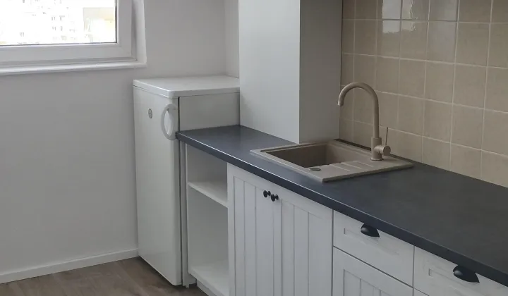 Mieszkanie 3-pokojowe Warszawa Gocław, ul. Grzegorza Przemyka