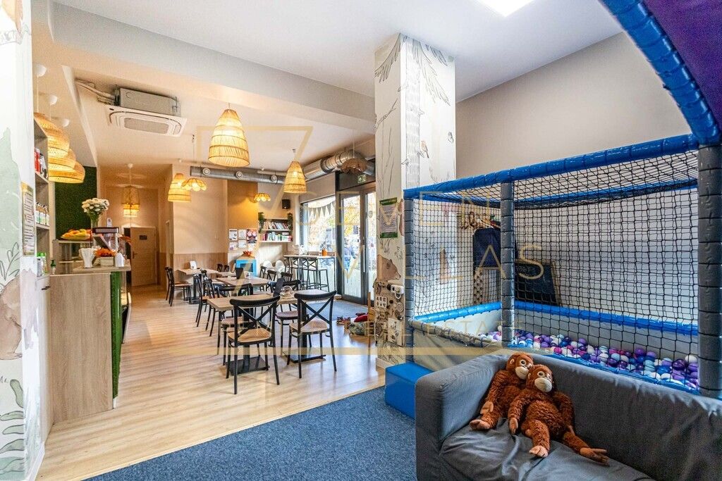 Lokal Warszawa. Zdjęcie 4