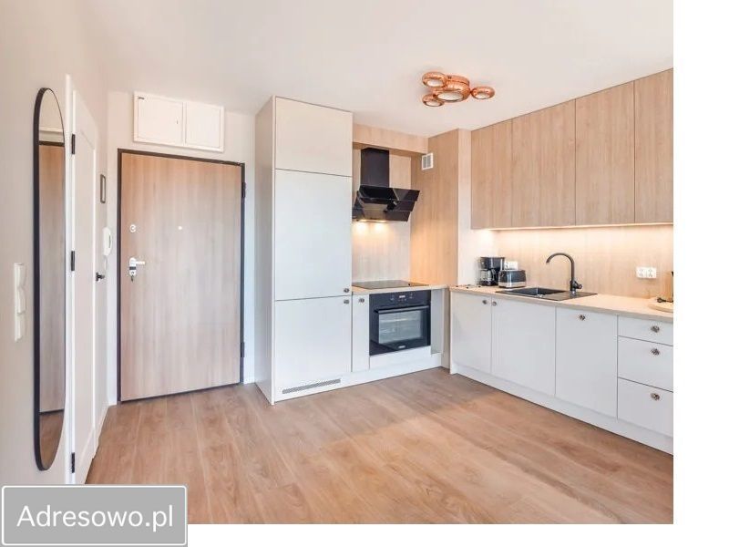 Mieszkanie 3-pokojowe Jastrzębia Góra, ul. Kuracyjna. Zdjęcie 4