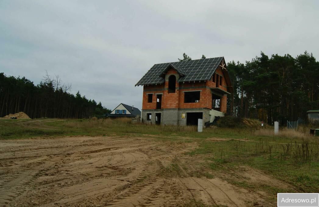 dom wolnostojący, 4 pokoje Kalina, os. Słoneczne. Zdjęcie 2