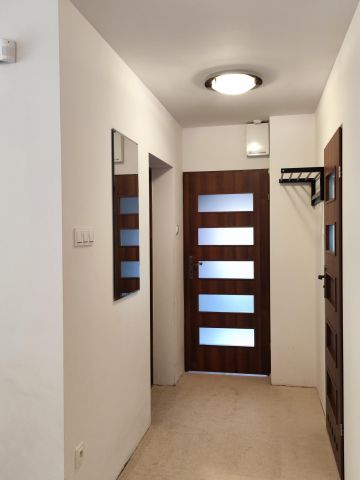 dom wolnostojący, 6 pokoi Kiełczów, ul. Sportowa. Zdjęcie 5