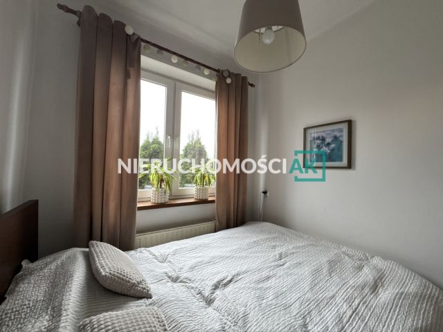 dom wolnostojący, 7 pokoi Konin Laskówiec, ul. Jana Pawła II. Zdjęcie 11