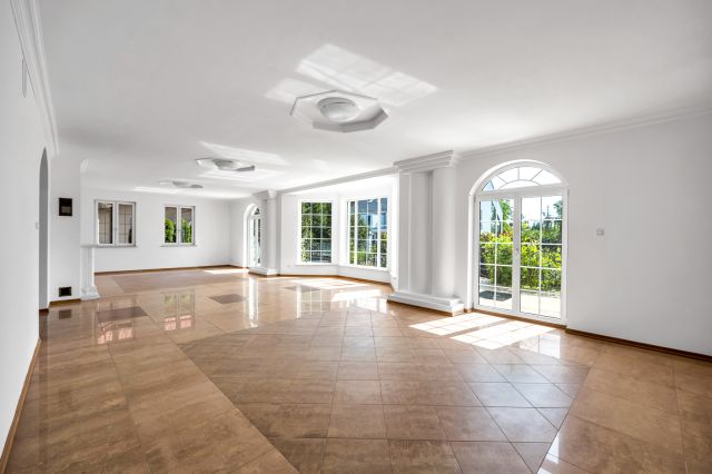 dom wolnostojący, 7 pokoi Warszawa Wilanów, ul. Bruzdowa. Zdjęcie 1