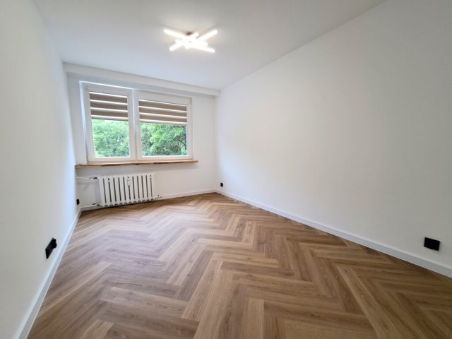 Mieszkanie 4-pokojowe Wrocław Krzyki, ul. Komandorska. Zdjęcie 1