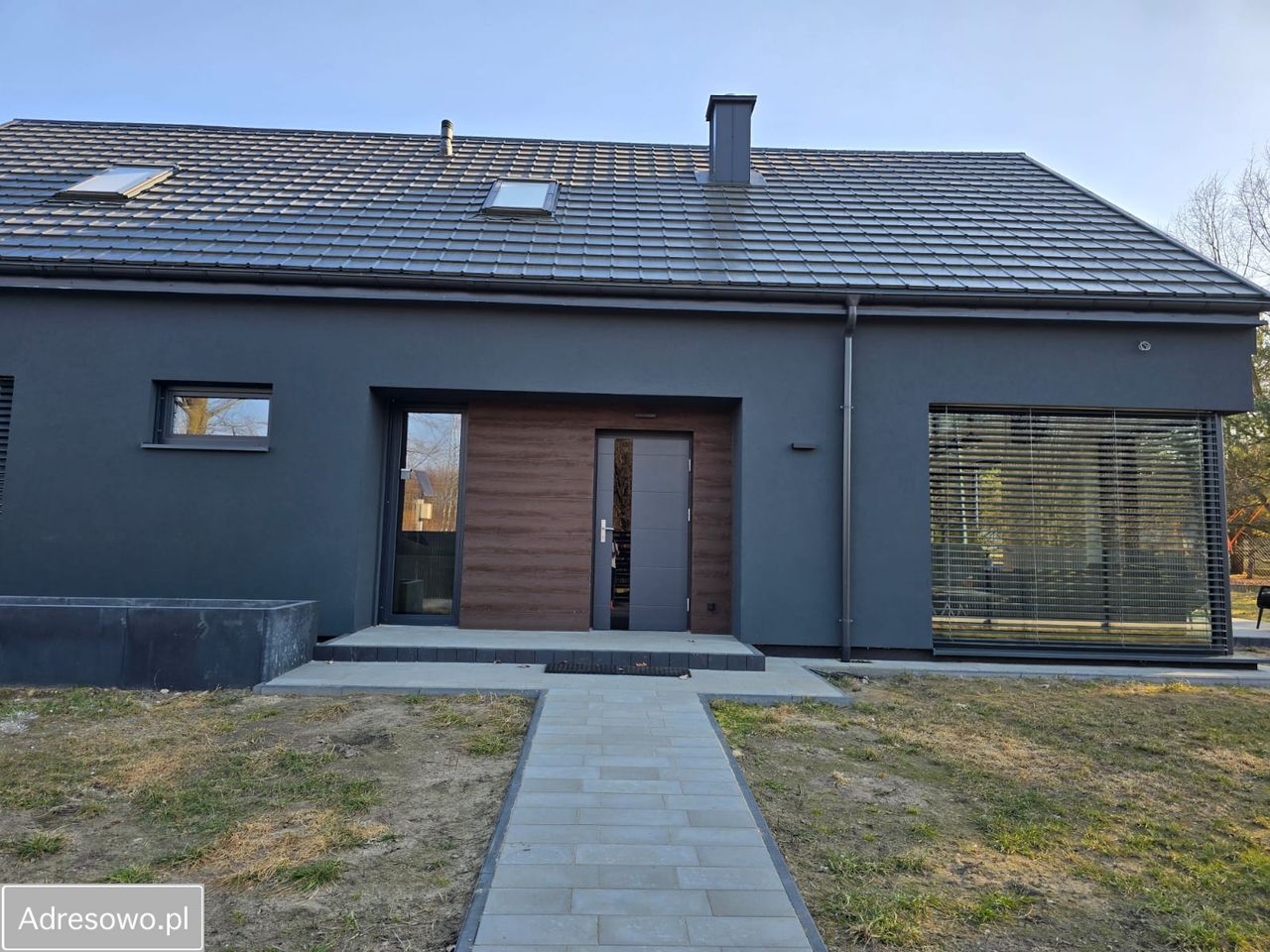 dom wolnostojący, 5 pokoi Radonie, ul. Źródlana. Zdjęcie 1