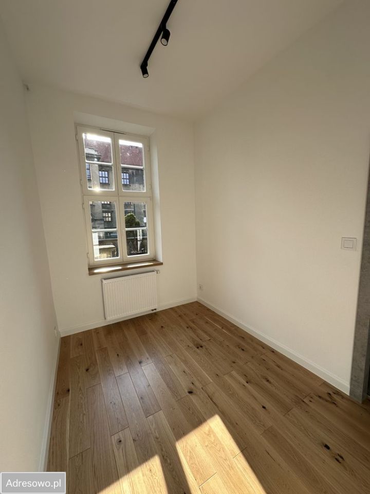 Mieszkanie 3-pokojowe Bielsko-Biała Śródmieście, ul. Zygmunta Lubertowicza. Zdjęcie 10