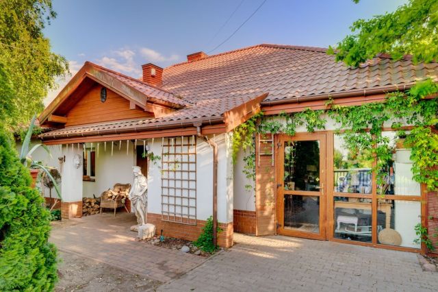 dom wolnostojący, 7 pokoi Nieporęt, ul. Małołęcka. Zdjęcie 2