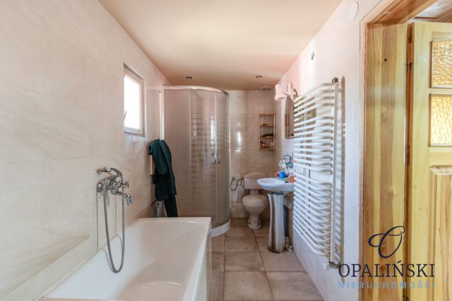 dom wolnostojący, 2 pokoje Usarzów. Zdjęcie 10