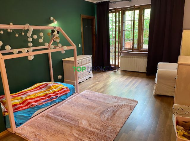 dom wolnostojący, 21 pokoi Milanówek. Zdjęcie 10