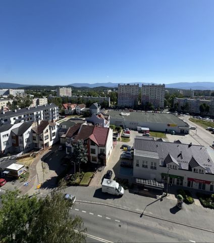 Mieszkanie 3-pokojowe Jelenia Góra, ul. Zygmunta Noskowskiego. Zdjęcie 2