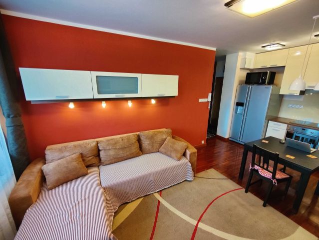 Mieszkanie 3-pokojowe Warszawa Ursus, ul. Magnacka. Zdjęcie 1