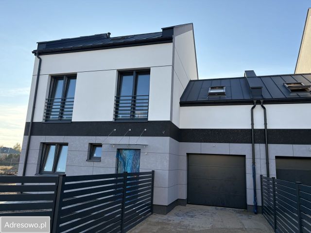 bliźniak, 5 pokoi Łoziska, ul. Fabryczna. Zdjęcie 1