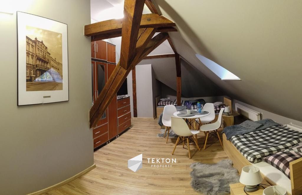 Mieszkanie 10-pokojowe Gniezno, ul. Poznańska. Zdjęcie 33