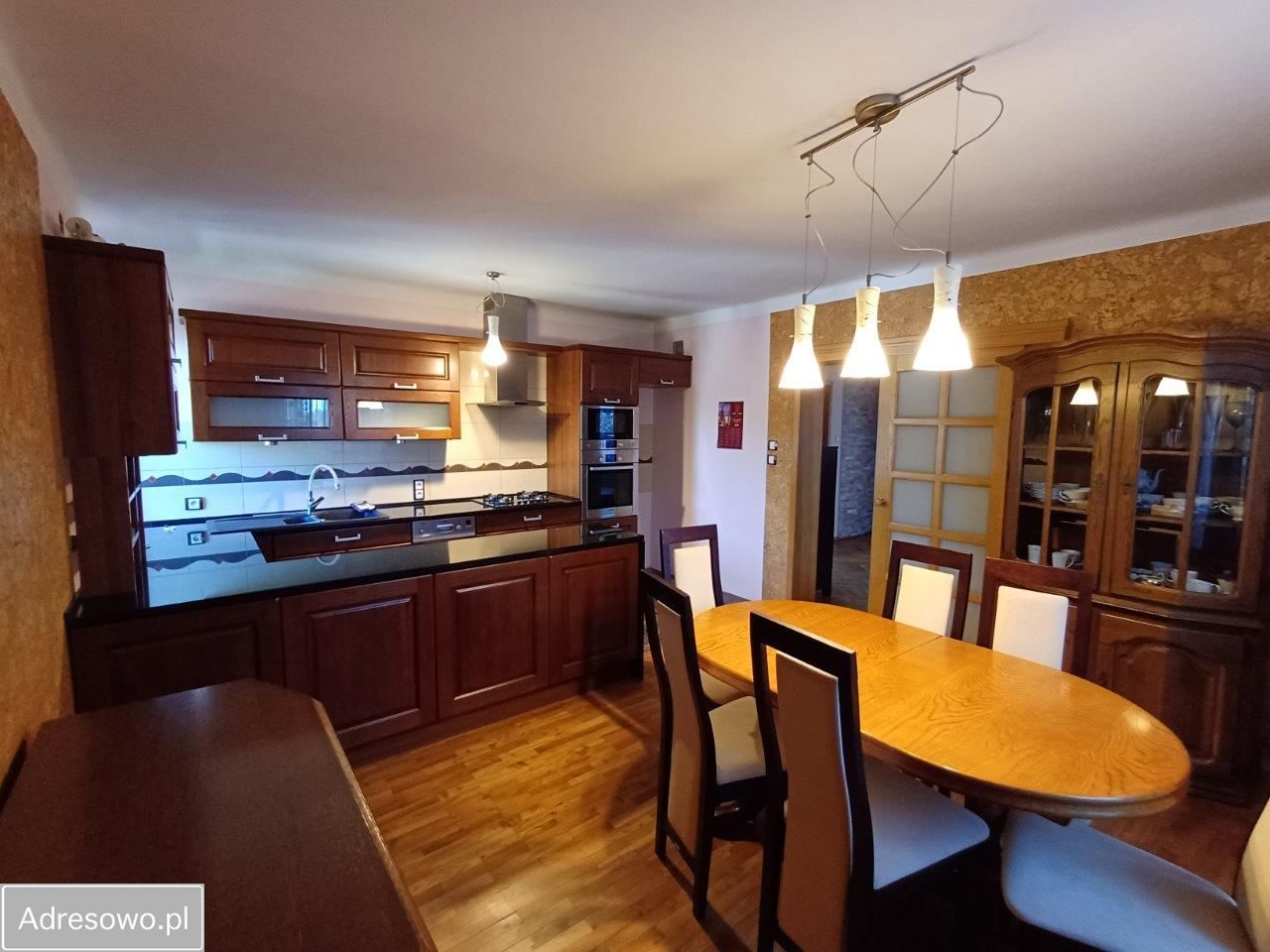 dom wolnostojący, 7 pokoi Stary Garbów. Zdjęcie 16