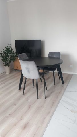 Mieszkanie 3-pokojowe Ostrów Wielkopolski. Zdjęcie 1