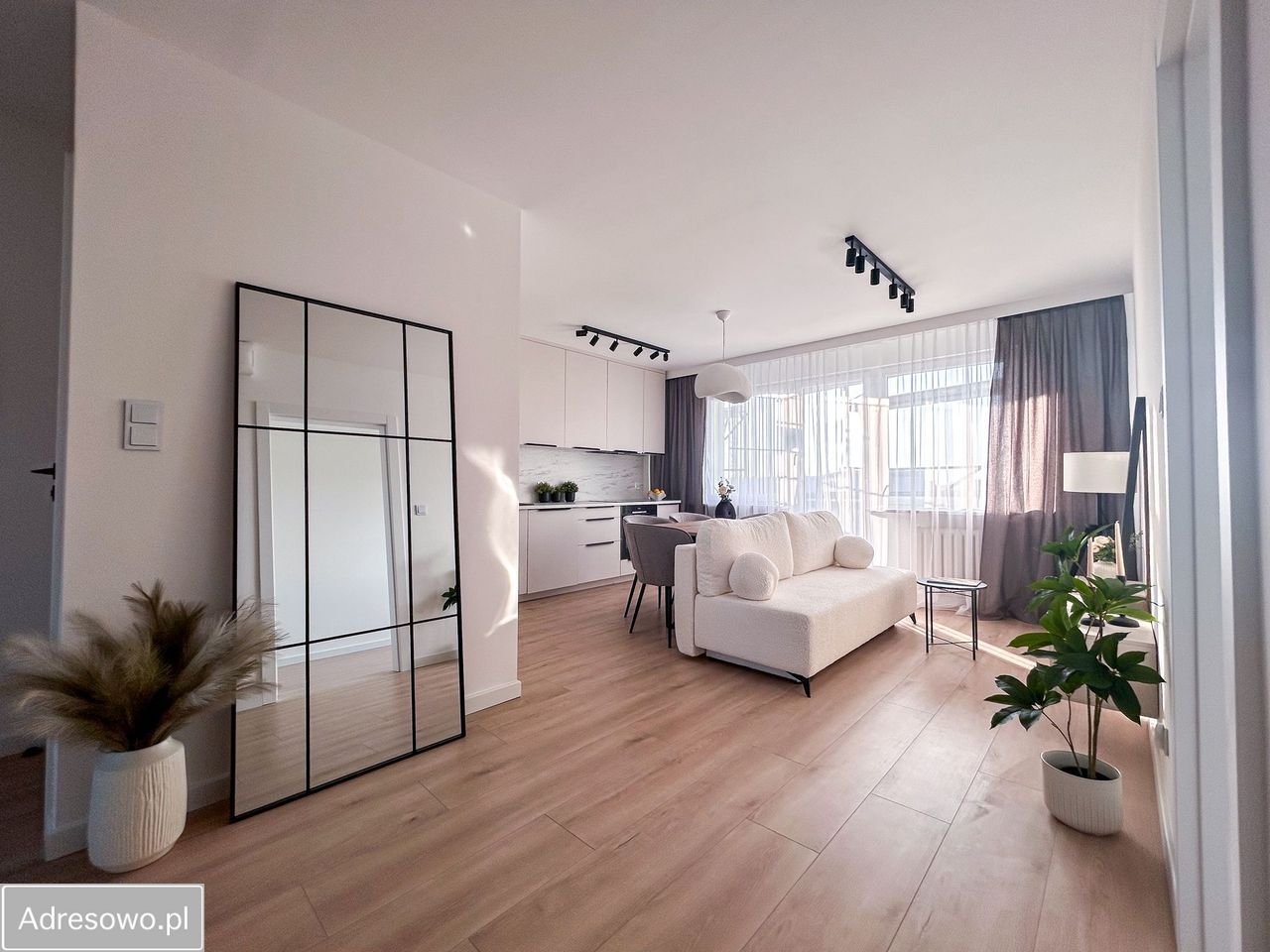 Mieszkanie 4-pokojowe Warszawa Gocław, ul. Orlego Lotu. Zdjęcie 8