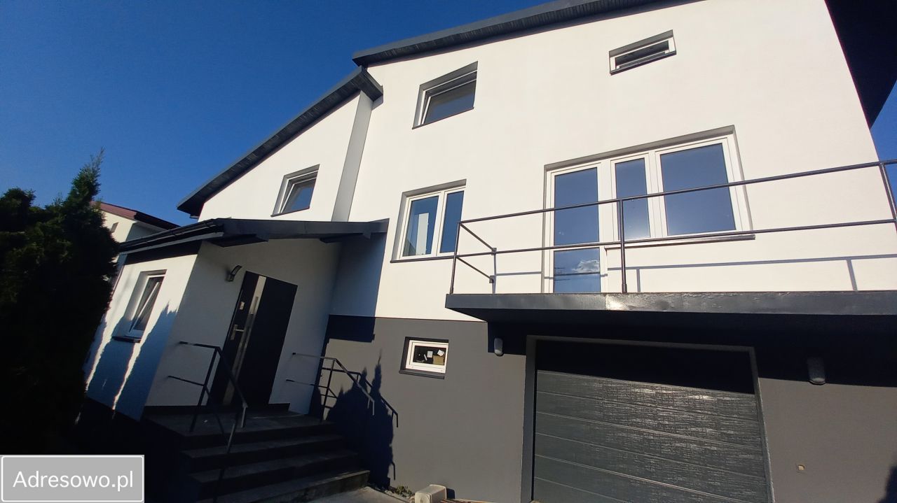 dom wolnostojący, 8 pokoi Bełchatów, ul. Malinowa. Zdjęcie 2