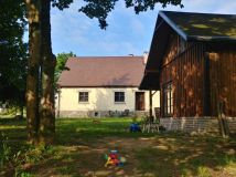 dom wolnostojący, 3 pokoje Czarne Wielkie. Zdjęcie 3