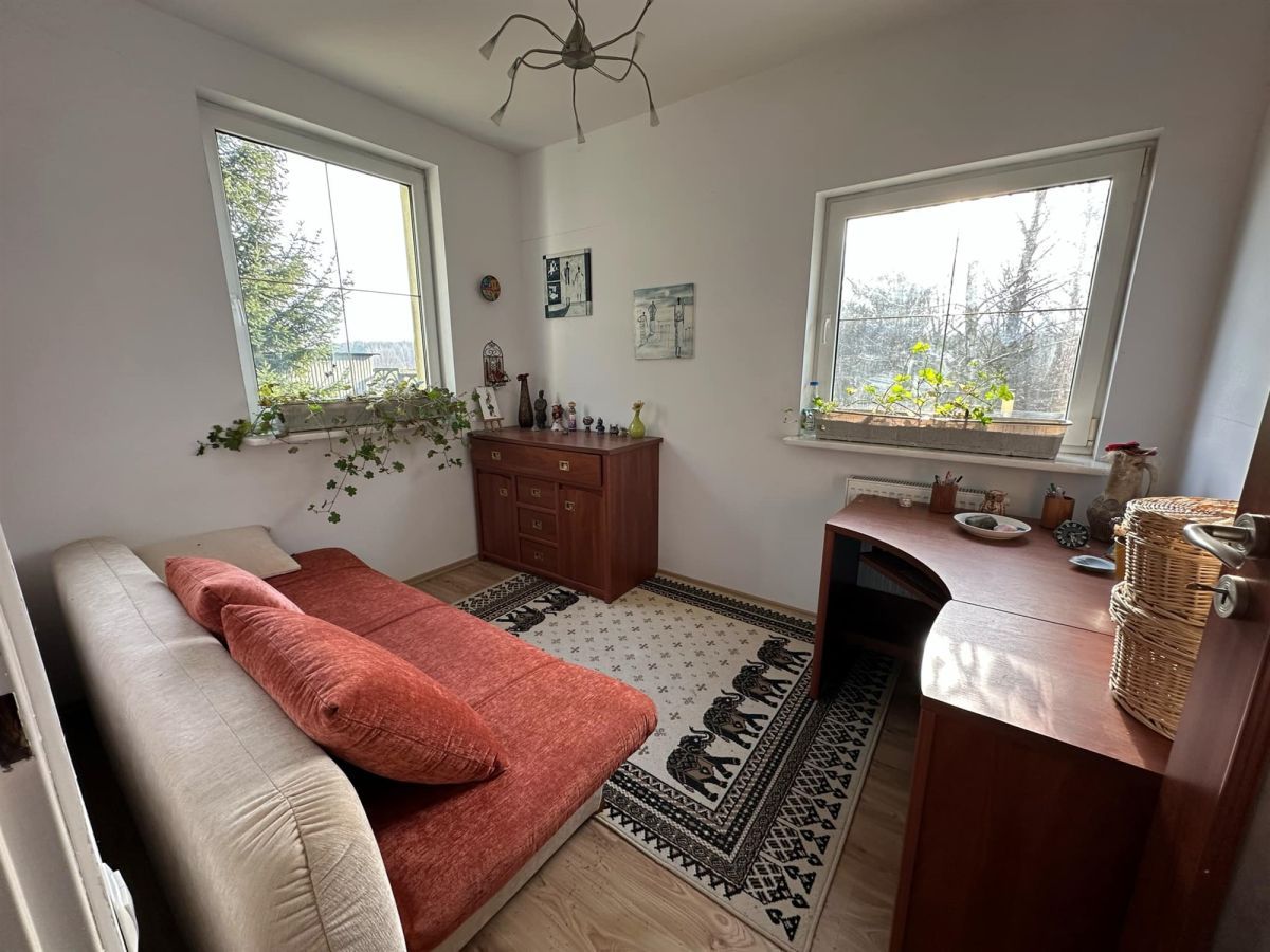 dom wolnostojący, 6 pokoi Zalesie