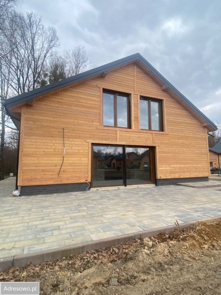 dom wolnostojący, 7 pokoi Kolonia Poczesna, ul. Graniczna. Zdjęcie 10