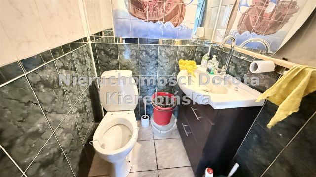 dom wolnostojący, 9 pokoi Ujazd. Zdjęcie 10