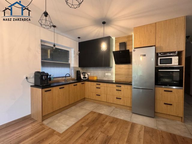 bliźniak, 5 pokoi Barcin. Zdjęcie 9