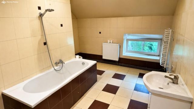 Mieszkanie 3-pokojowe Święta Katarzyna, ul. Główna. Zdjęcie 7