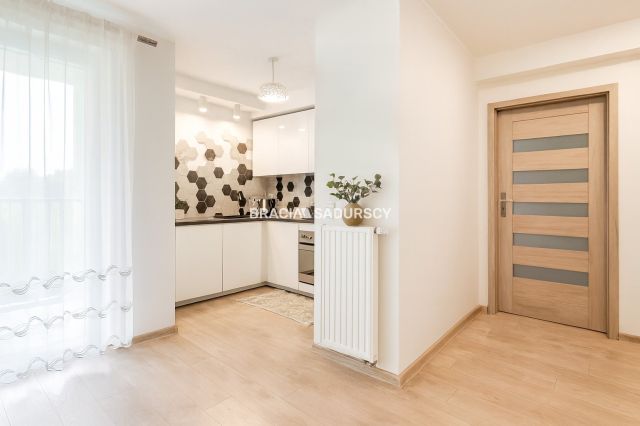 Mieszkanie 2-pokojowe Kraków Bronowice, ul. Eljasza Walerego Radzikowskiego. Zdjęcie 10