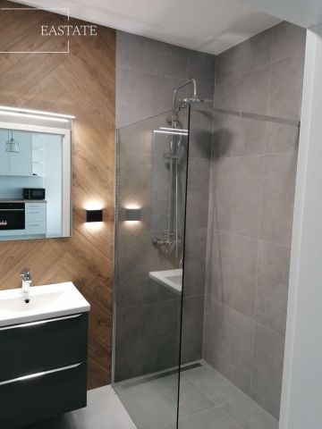 Mieszkanie 2-pokojowe Rumia, ul. Błoń Janowskich. Zdjęcie 5