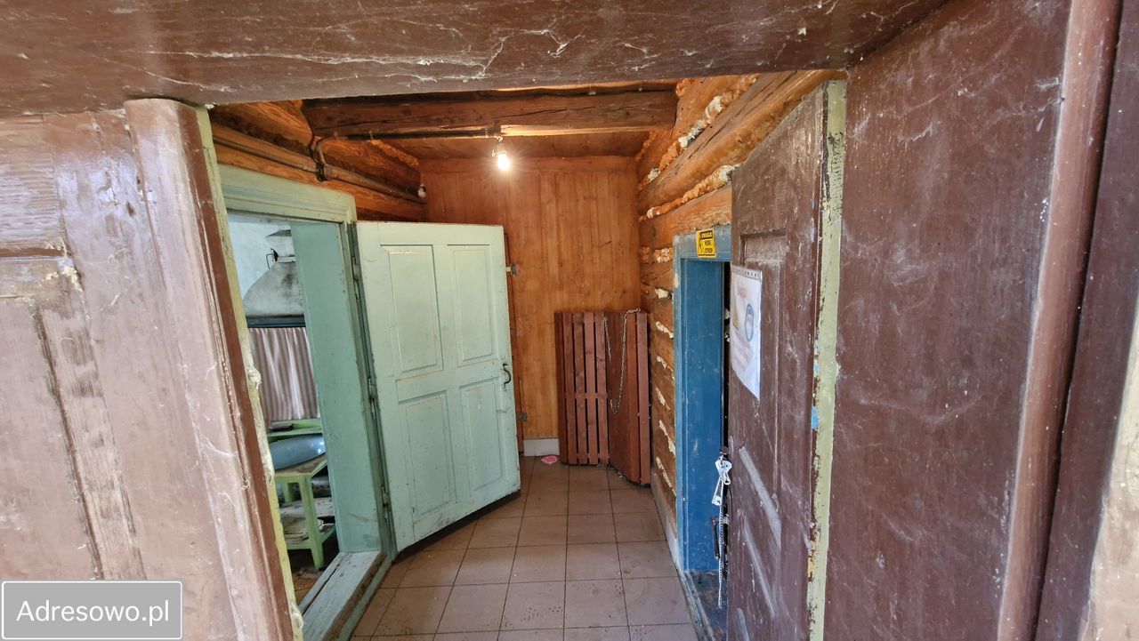 dom wolnostojący, 2 pokoje Lutcza. Zdjęcie 16