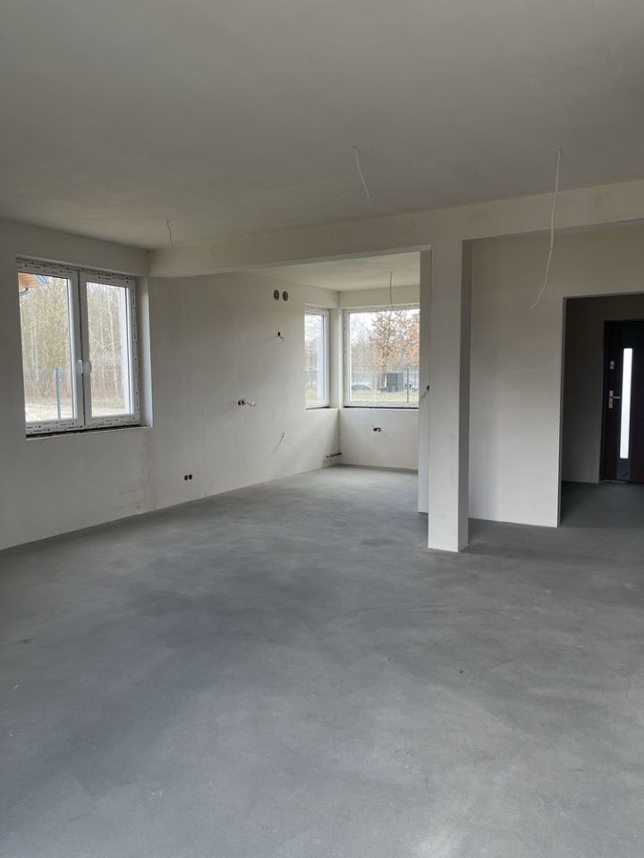 bliźniak, 4 pokoje Ostrówek. Zdjęcie 5