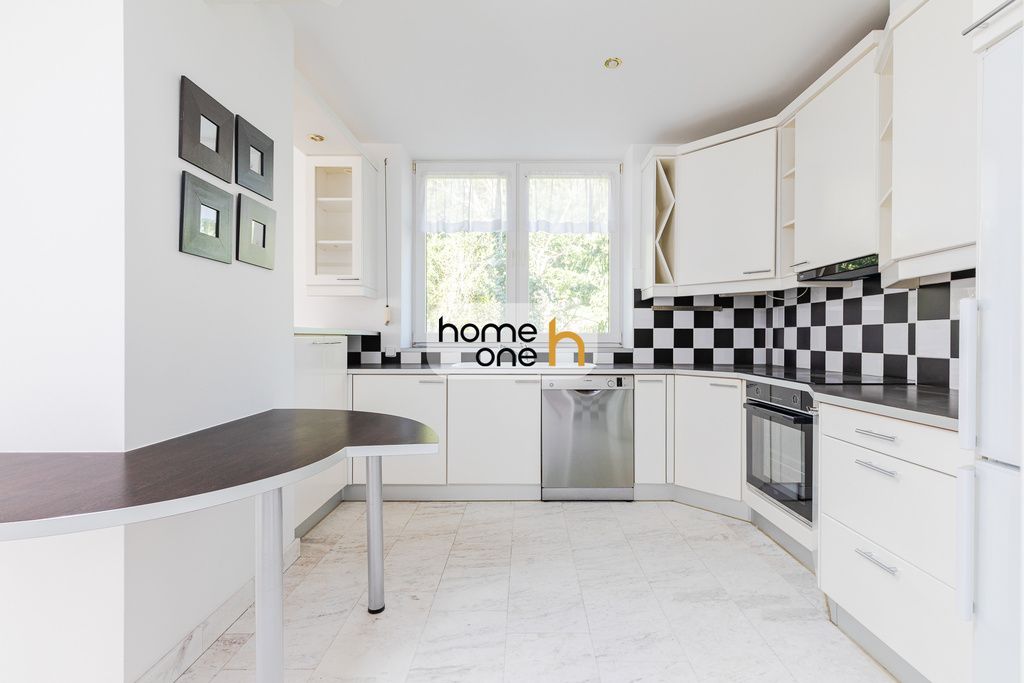 dom wolnostojący, 6 pokoi Warszawa Wilanów, ul. Rumiana. Zdjęcie 9