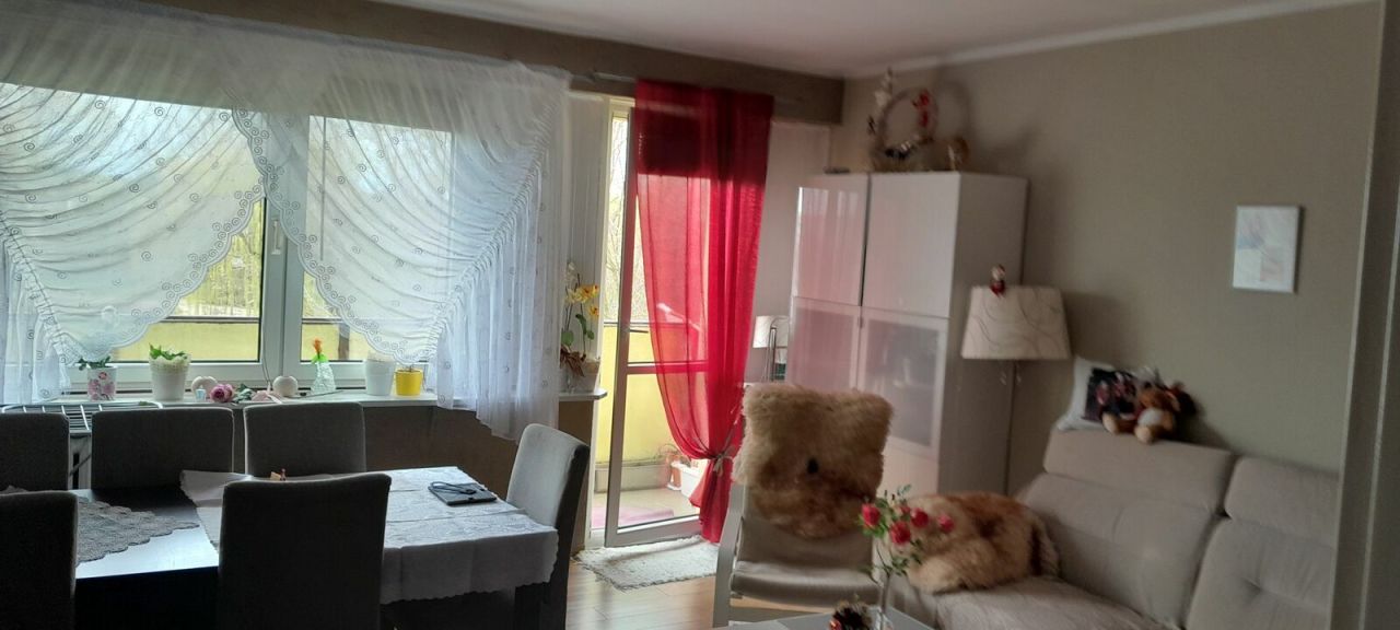 Mieszkanie 3-pokojowe Bełchatów, os. Budowlanych. Zdjęcie 1