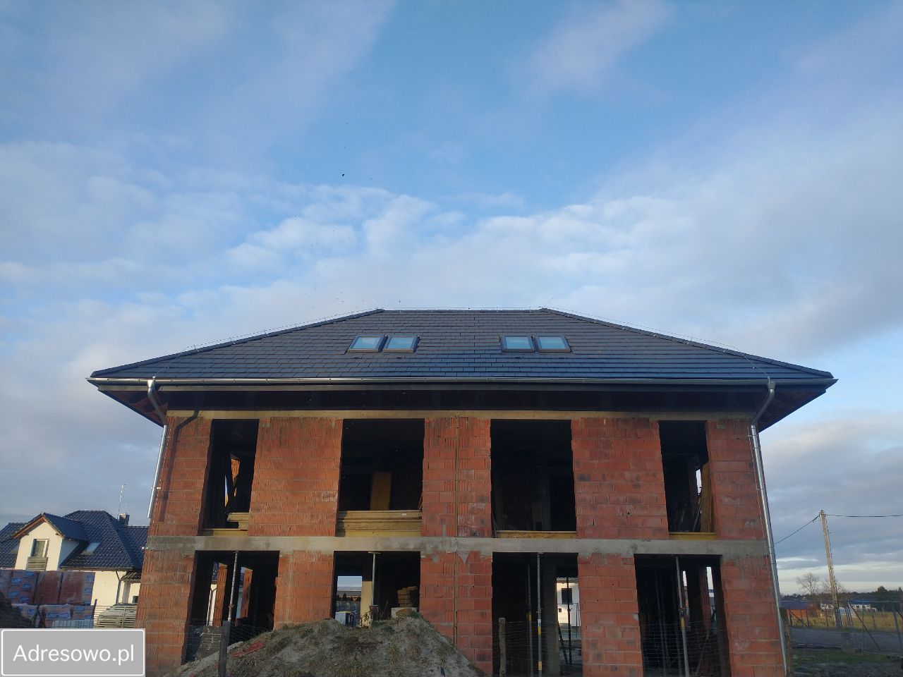 bliźniak, 6 pokoi Zawada. Zdjęcie 6