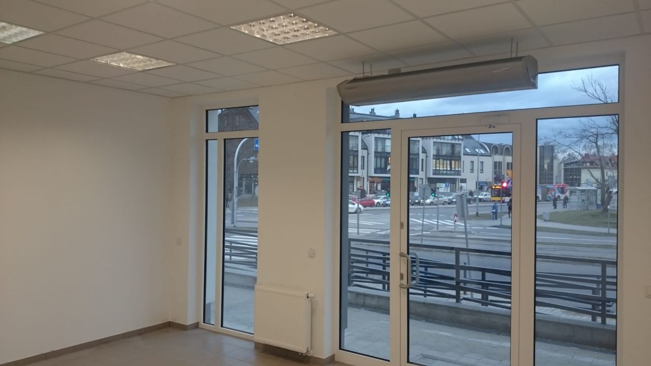 Lokal Wrocław Oporów, al. Piastów. Zdjęcie 4