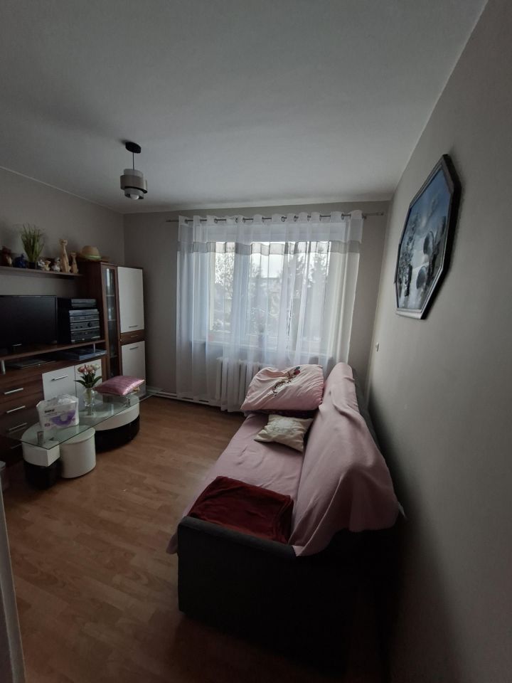 Mieszkanie 3-pokojowe Bierzyn. Zdjęcie 5