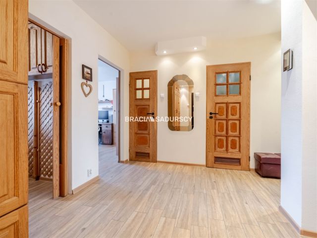 Mieszkanie 3-pokojowe Kraków Czyżyny, ul. Stanisława Skarżyńskiego. Zdjęcie 15