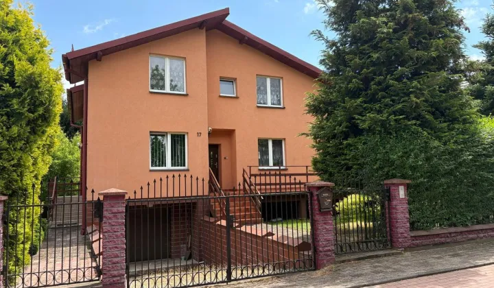 dom wolnostojący, 7 pokoi Kamienna Góra, ul. Nowa
