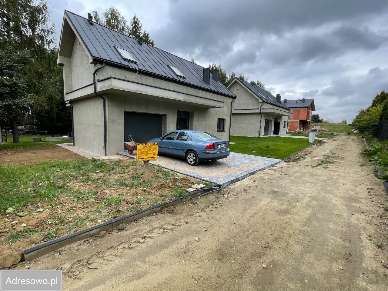 dom wolnostojący, 5 pokoi Marysin, ul. Szarugi. Zdjęcie 5