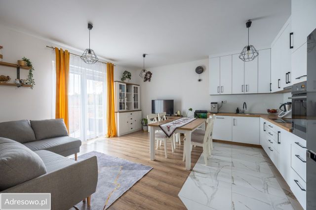 Mieszkanie 7-pokojowe Kobyłka, ul. Leszka. Zdjęcie 1