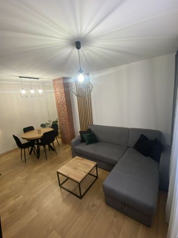 Mieszkanie 3-pokojowe Kościerzyna, ul. Tomasza Rogali. Zdjęcie 1