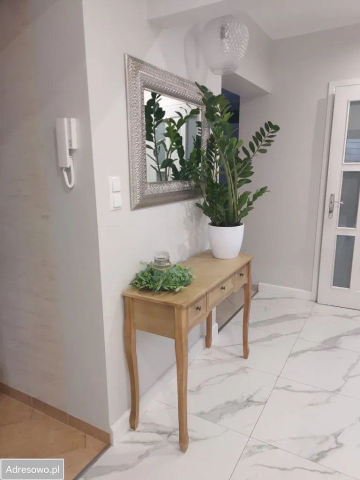 dom wolnostojący, 5 pokoi Trzeciewnica. Zdjęcie 14