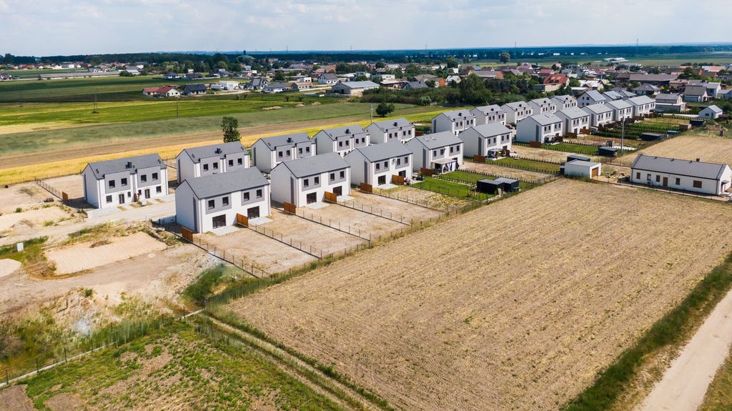 bliźniak, 4 pokoje Ostrów Wielkopolski, ul. Wierzbowa. Zdjęcie 8