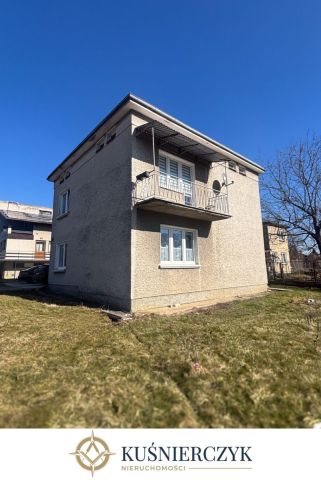 dom wolnostojący, 6 pokoi Krosno, ul. Stefana Okrzei. Zdjęcie 1