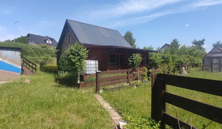 dom wolnostojący, 1 pokój Dębnica Kaszubska, ul. Kasztanowa