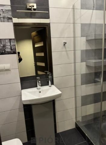 Mieszkanie 3-pokojowe Warszawa Ochota, ul. Bitwy Warszawskiej 1920 r.. Zdjęcie 4