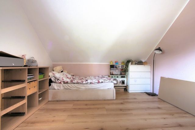 dom wolnostojący, 5 pokoi Murowaniec. Zdjęcie 18