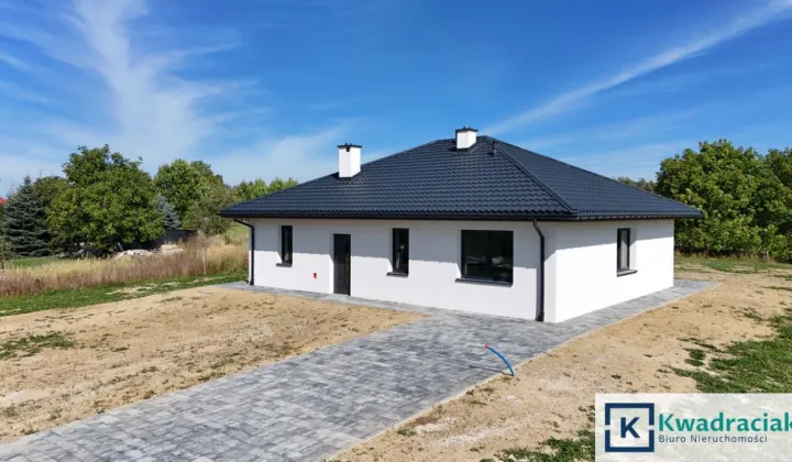 dom wolnostojący, 4 pokoje Kombornia, ul. Sośnina