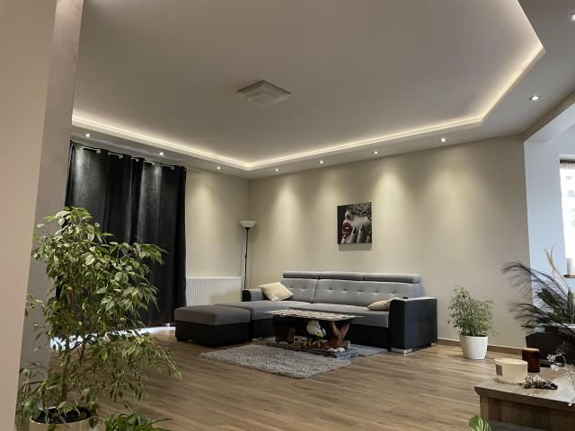 dom wolnostojący, 4 pokoje Mierzęcice. Zdjęcie 1