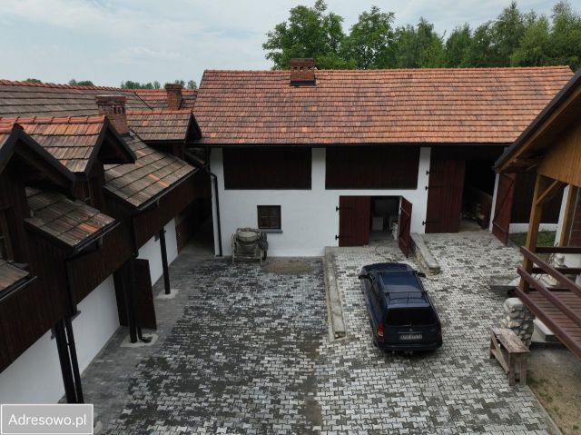 Nieruchomość komercyjna Sułoszowa. Zdjęcie 1